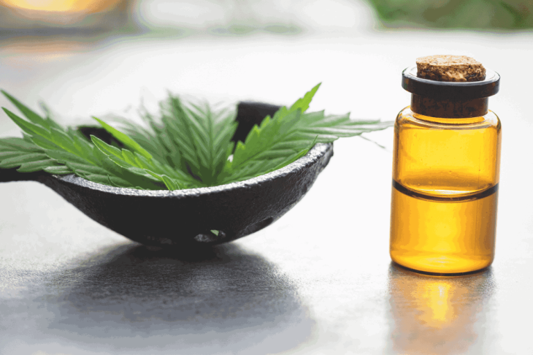 Pros And Cons Of CBD Oil For Pain - Weeds Leaf