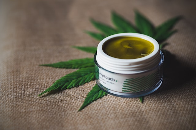 5 Effective Ways to Use CBD to Manage Pain